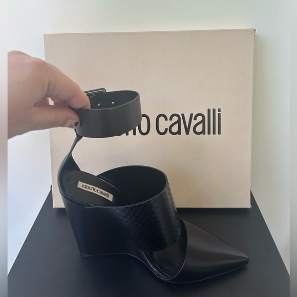 Roberto Cavalli Ankle heels leather shoes size 39 - Picture 4 of 10
